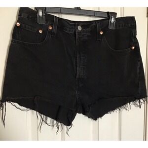 Levi Strauss Shorts Womens W33 501 Button Fly Black Raw Hem High Rise